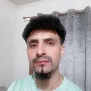 Meet your Posher, Saeed